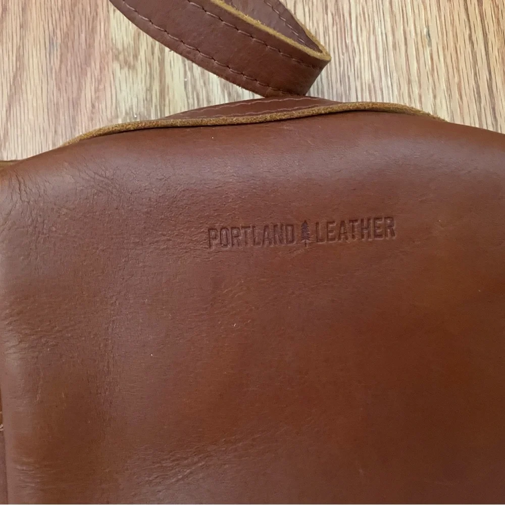 Portland Leather Mesa Mini Crossbody - Picture 2 of 6